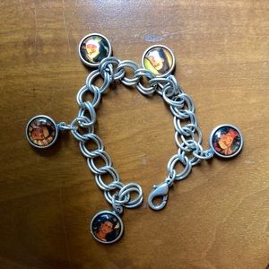 Frida Kahlo charm bracelet boho with 5 photos of artwork